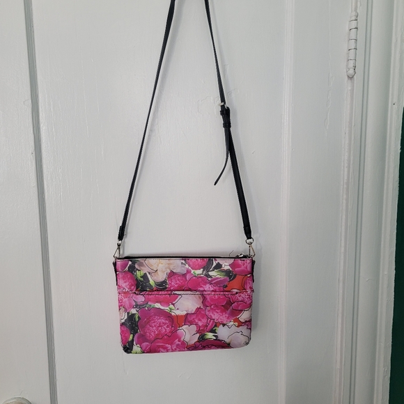Reed Modern American Luxury pink floral handbag front back pockets zip closure - Picture 2 of 9